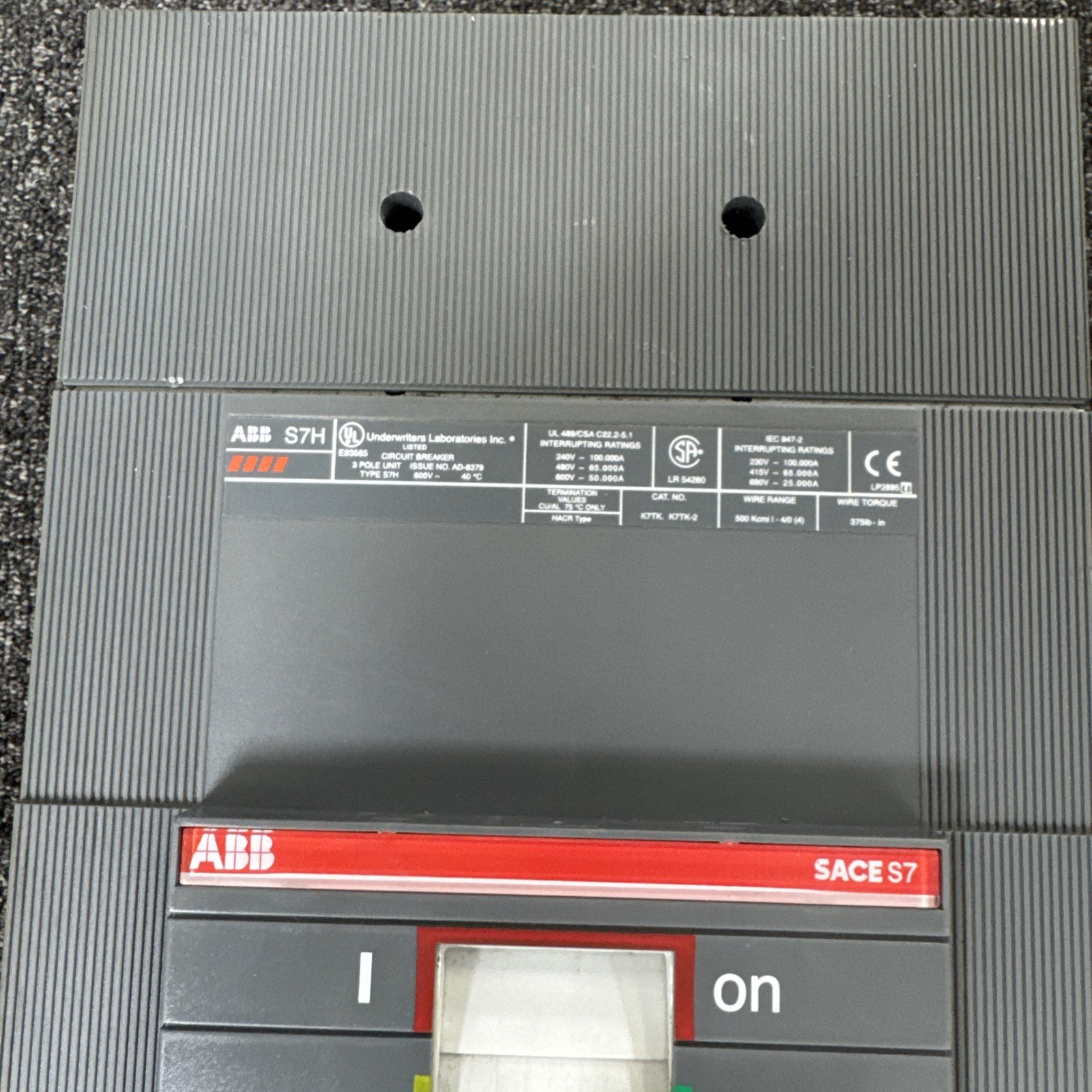 ABB S7H 1000 AMP 600V 3 POLE CIRCUIT BREAKER WITH AUX AND 24V SHUNT TRIP RECON