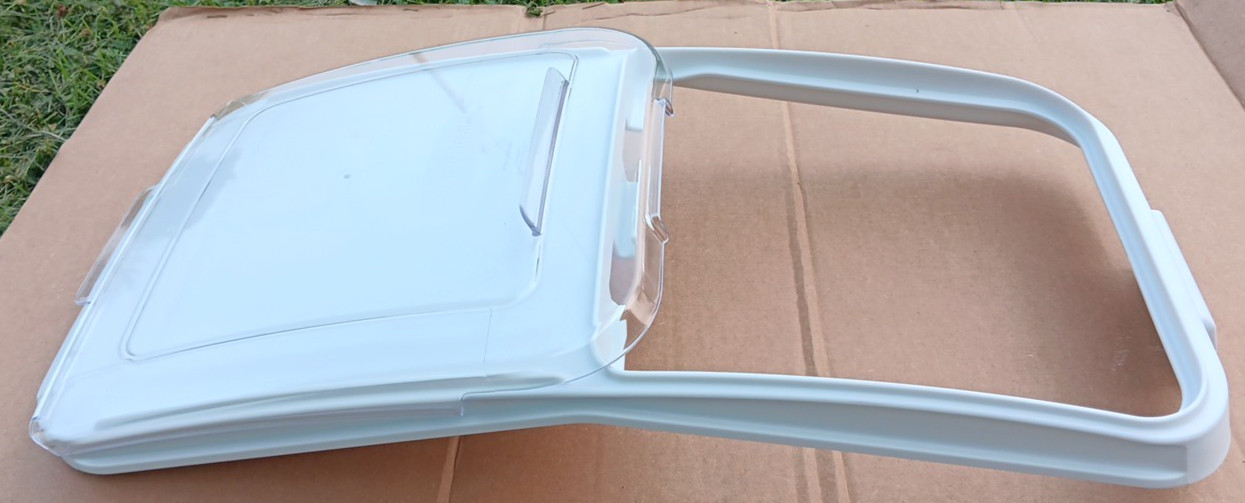 Rubbermaid FG9F7800CLR Clear Sliding Lid w/ 32 oz Scoop for 3602-88