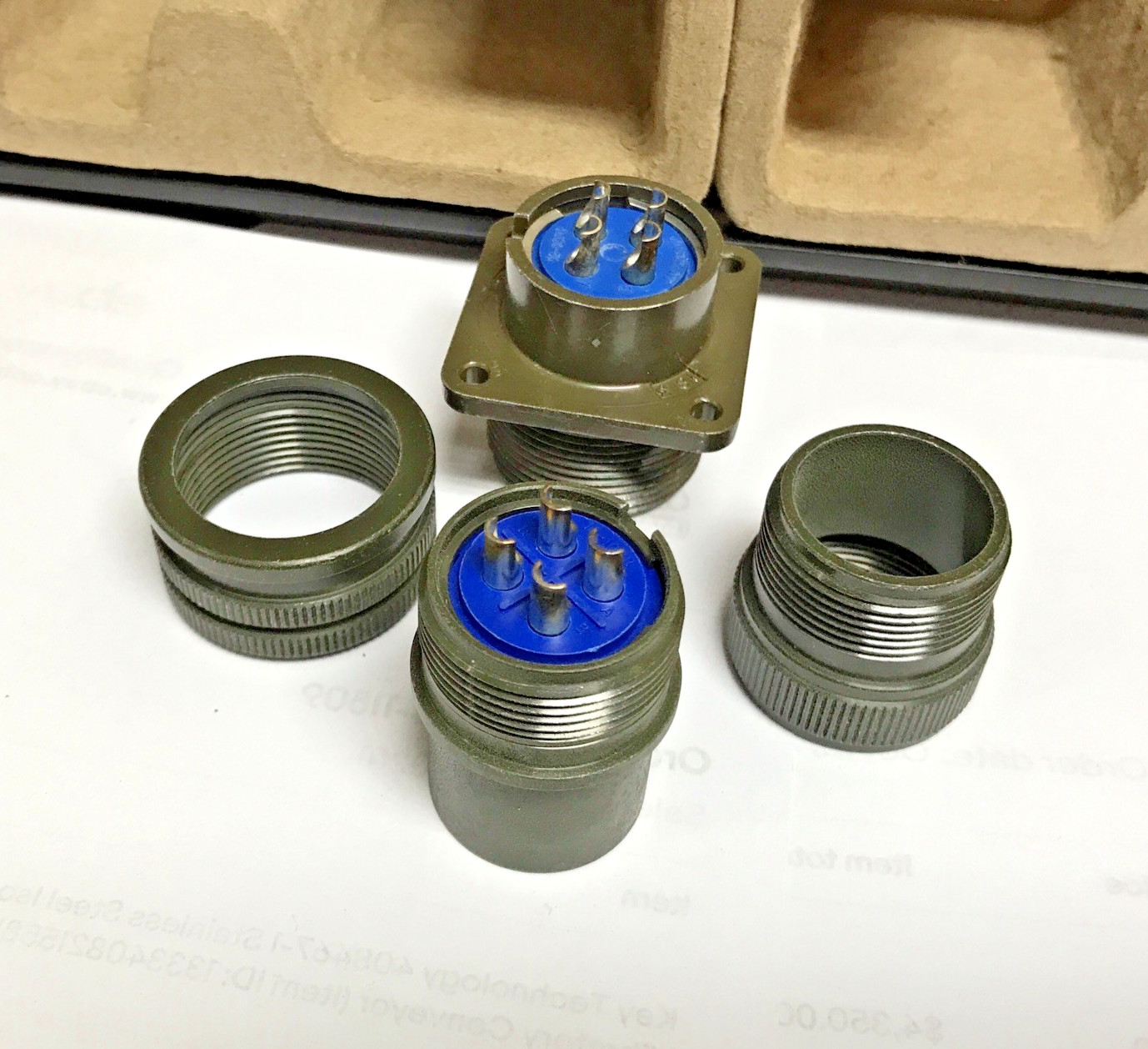 Amphenol MS3106A18-10S 4-Pin Female Connector and MS3102A18-10P 4-Pin Male Plug