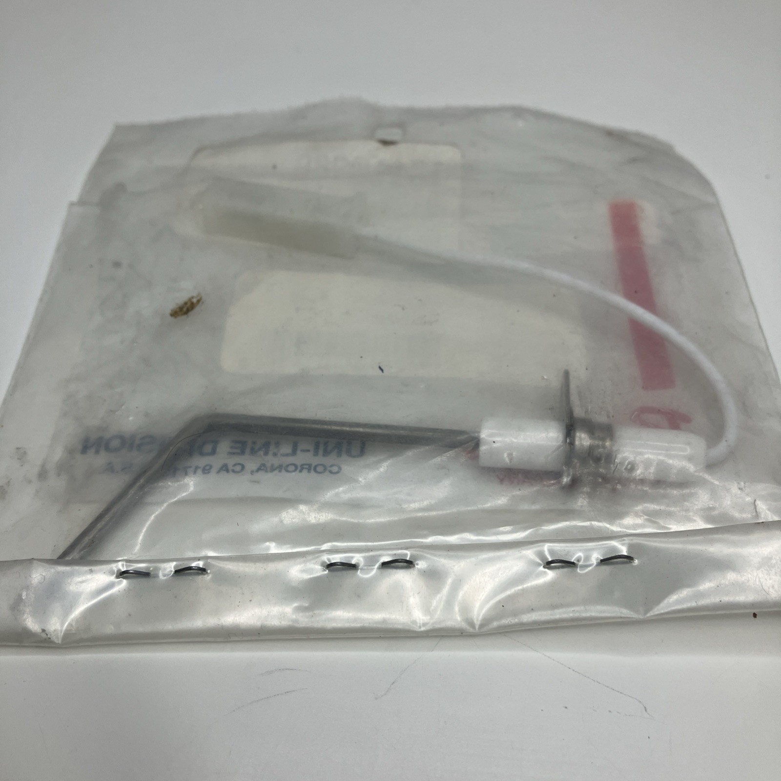 NEW Robertshaw 10-681 Flame Sensor Carrier LH33WZ511