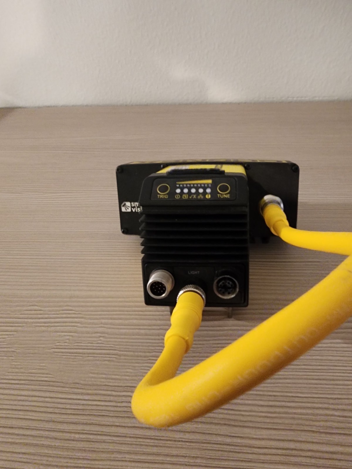 Cognex Industrial Wired Barcode Scanner / Vision Sensor with Yellow Cable