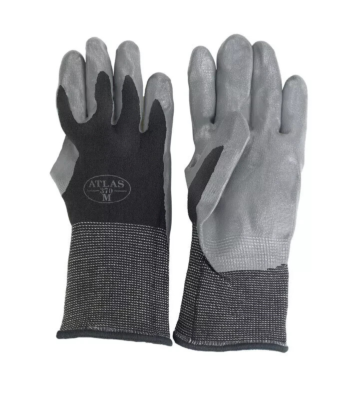 Showa Atlas Medium 370 Nitril Black and Gray Premium Grip Gloves 2 Pairs