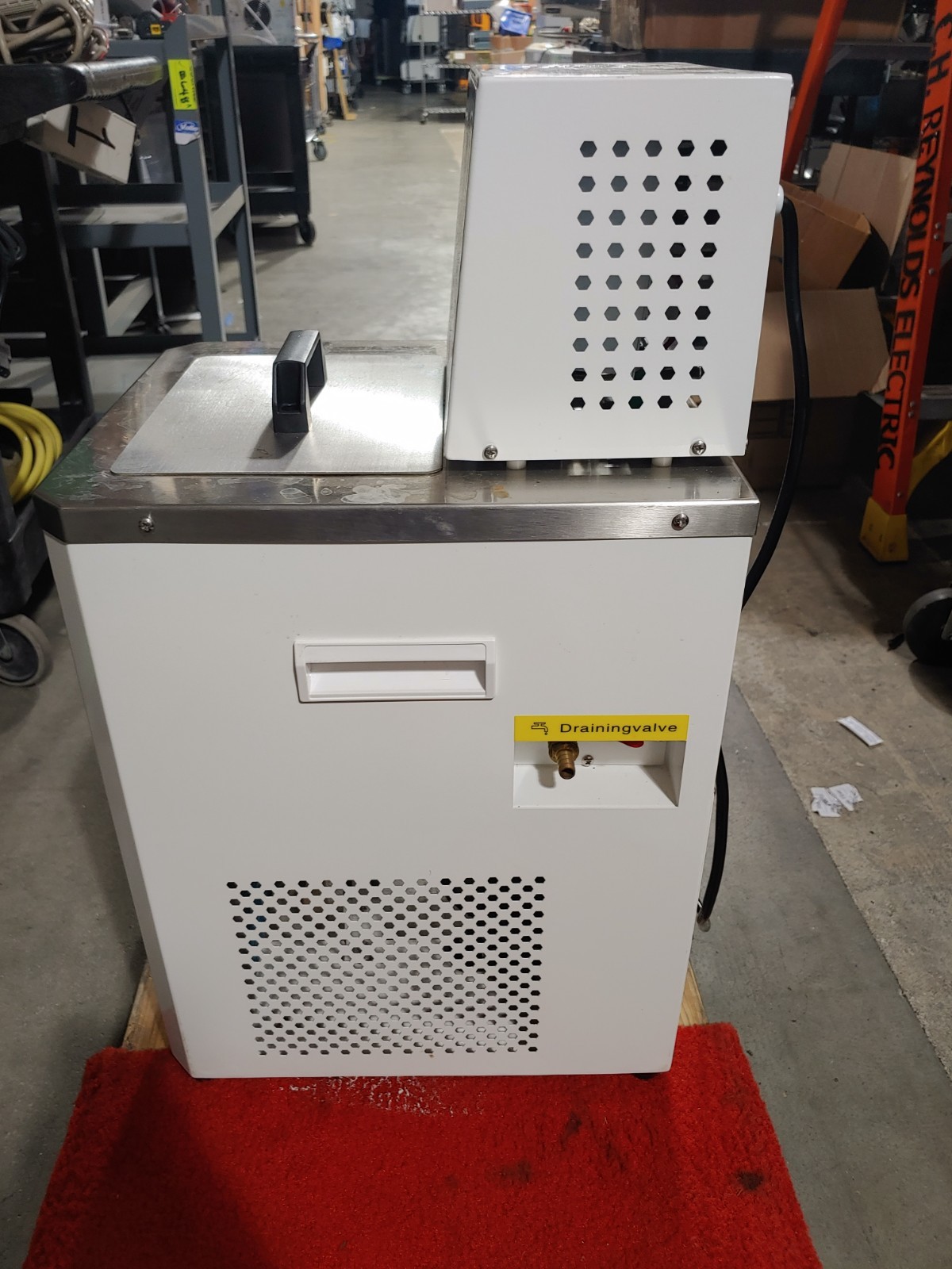 VEVOR DC-0506 6L Refrigerated and Heating Circulating Water Bath