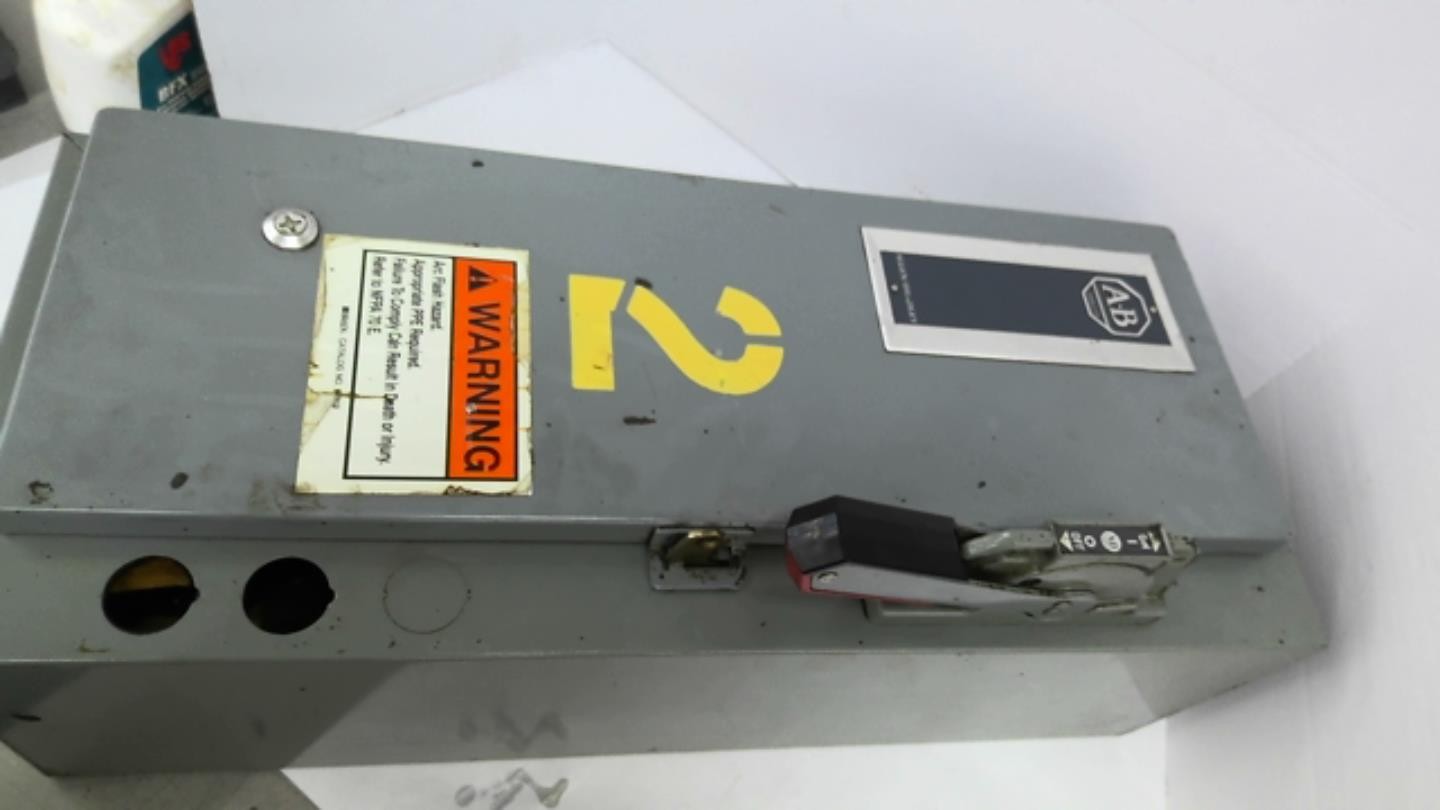 Allen Bradley 512-CAB-3-4R-6P-25R Combination Starter