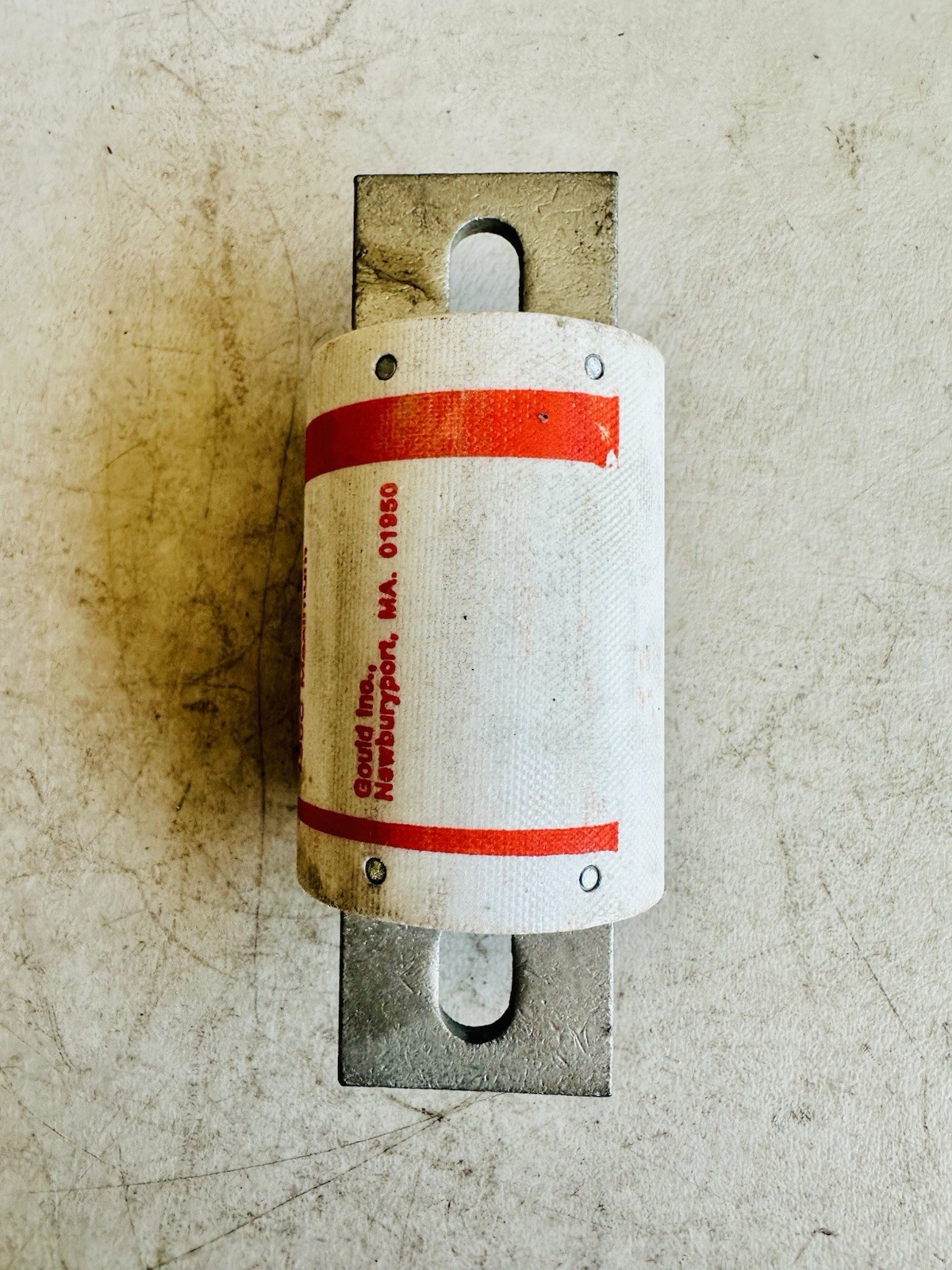 Gould Shawmut A70P300 Amp-Trap Fuse Type 4