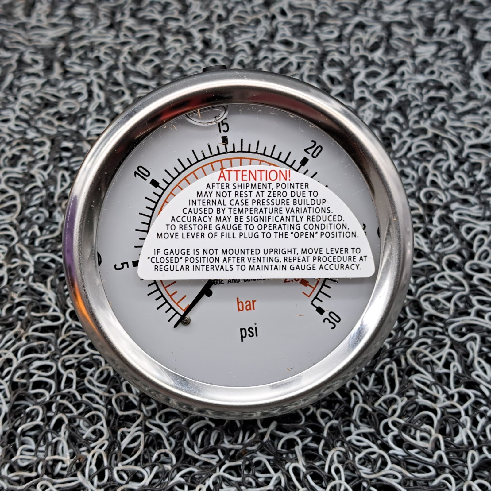 Swagelok PGI-63C-PG30-CA01 G.I. Gauge 30PSI/BAR 1/4″ NPT CBM PGI-63C-PG30-CA01