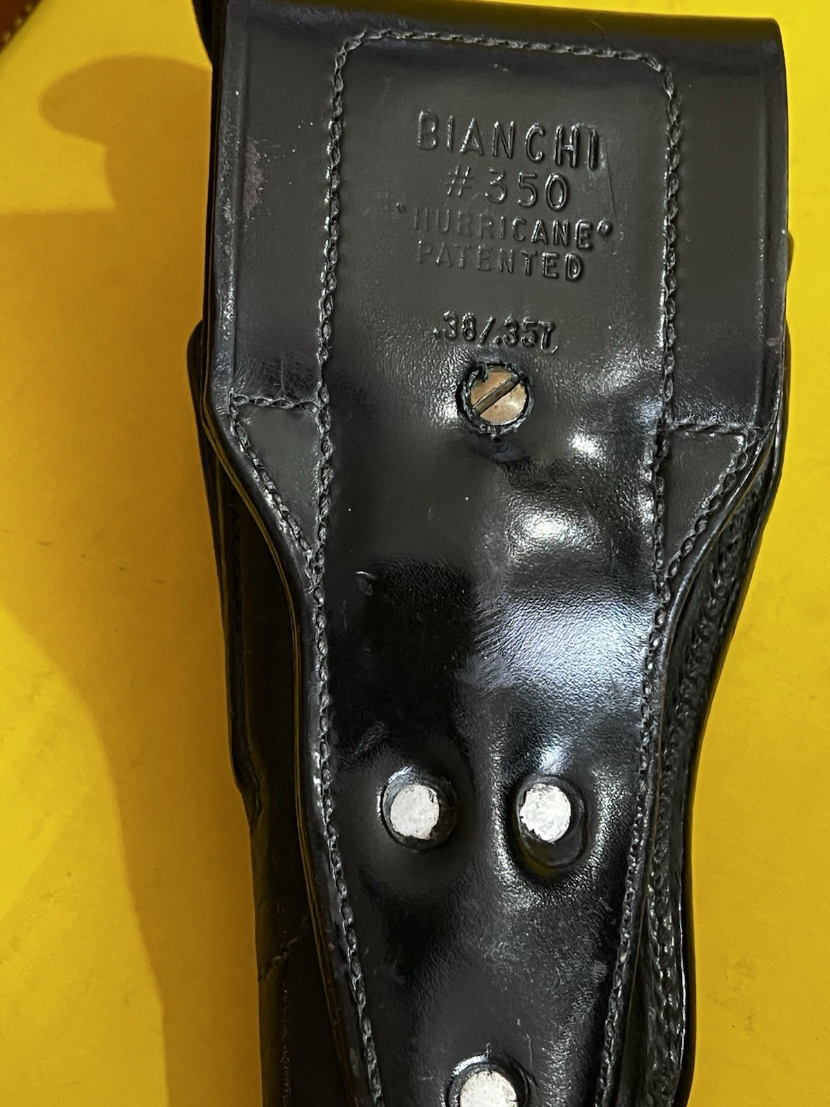 Bianchi #350 Basket Weave Holster, Leather Belt Size 38, Safariland Handcuff
