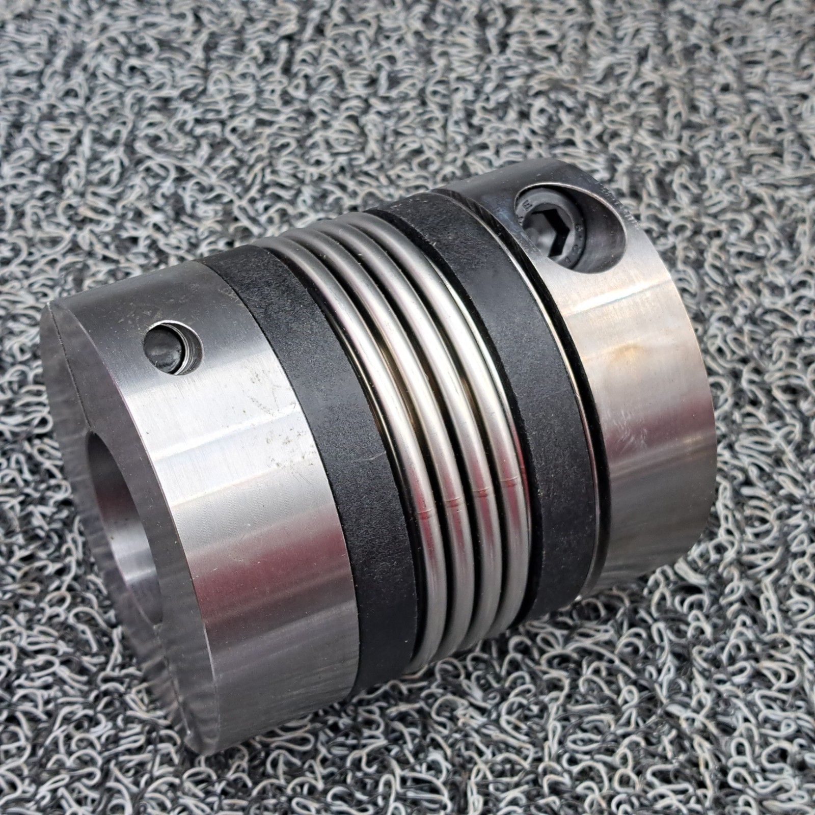 RW AMERICA BK2 / 150 /95/32/35. Bore D1:32 HY / D2:35 H7 Coupling BC2-00150AA32