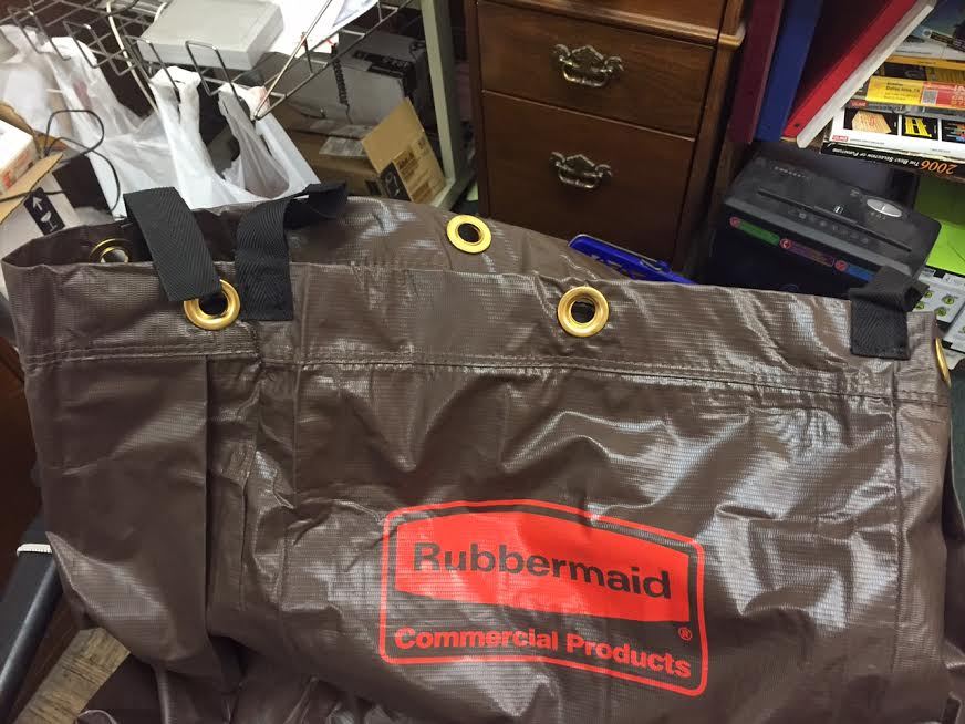 RUBBERMAID VINYL REPLACEMENT BAG Brown 4 Maid Cart Zippered housekeeping Hotel