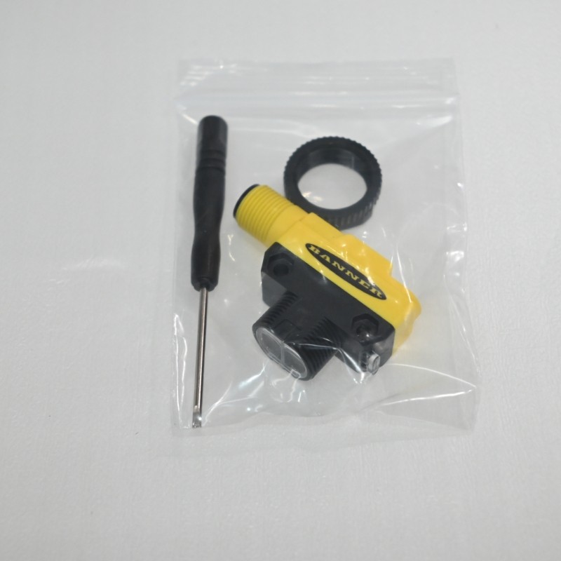 Banner QS18VP6LPQ8 New Photoelectric Sensor Diffuse 10-30VDC M12 4-Pin Free Ship