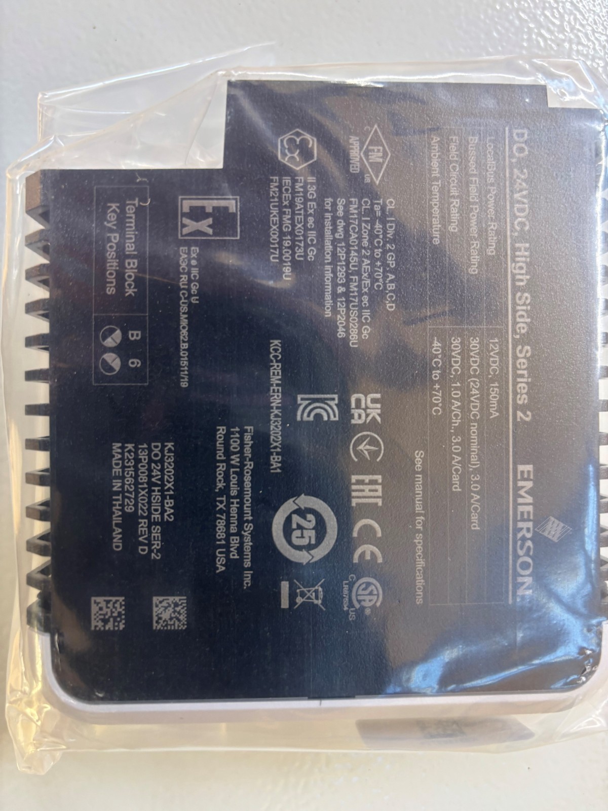 Emerson KJ3202X1-BA2 Emerson DeltaV Digital Output 24VDC High Side Series 2
