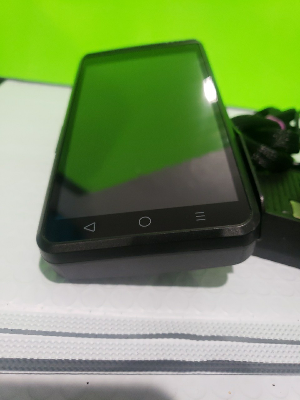 DEJAVOO WIZARPOS Q2 SMART POS 5.5″ TOUCHSCREEN TERMINAL BLACK) GOOD CONDITION