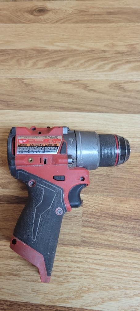 MILWAUKEE TOOLS 3404-20 (PSV013953)