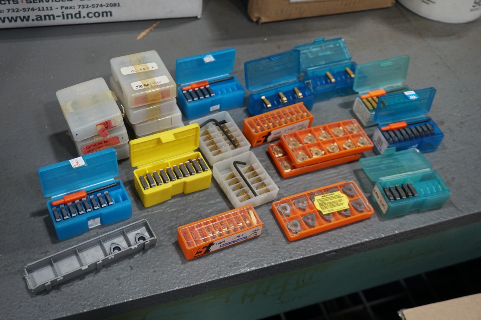 Lot of 177 Misc Carbide Inserts, Mixed Brands, Free Shipping