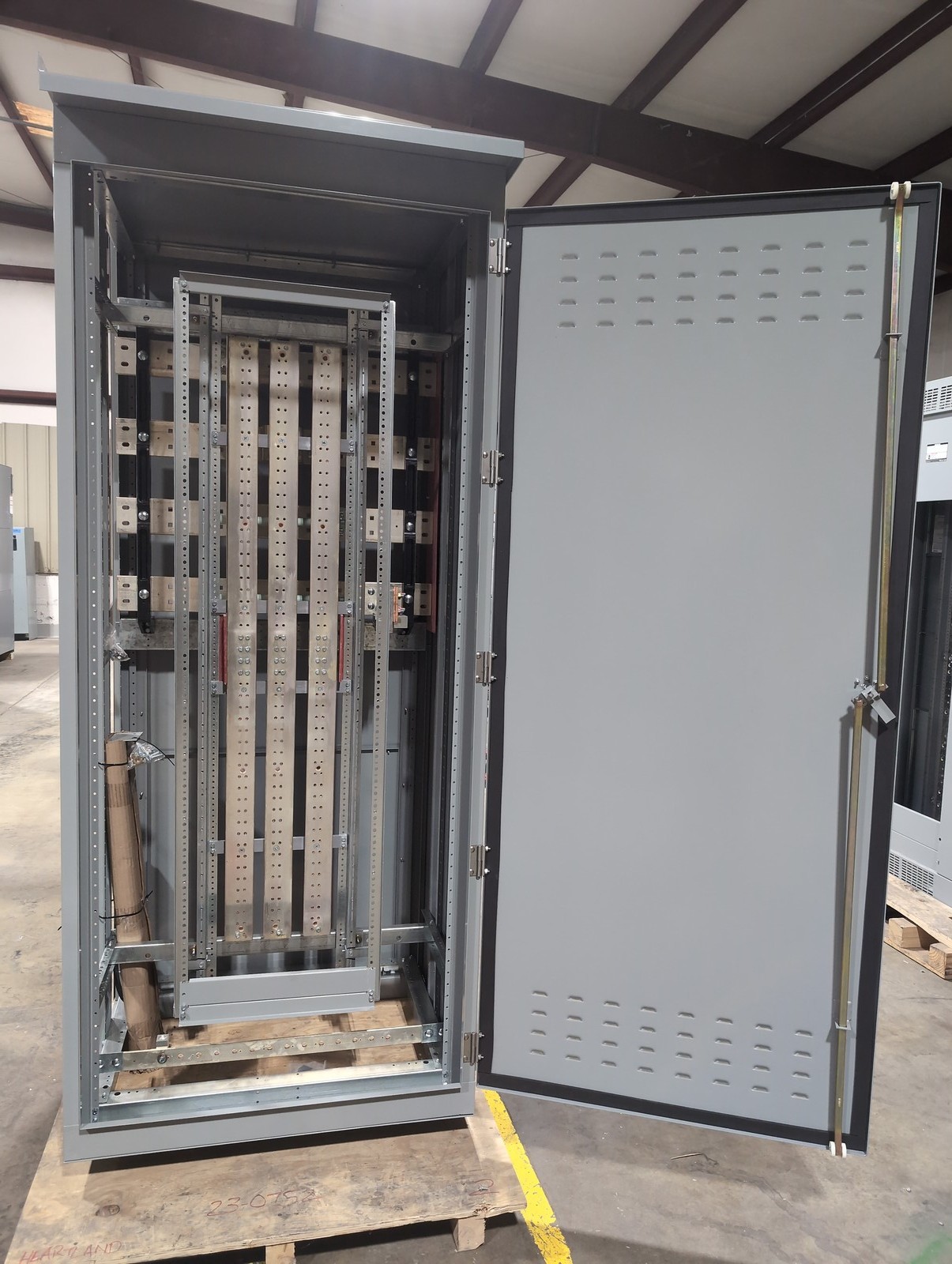 Siemens FCII Switchboard 2000A 480/277V 3PH 4W 3R Encl WLS1F320 LSIG Trip ETU776