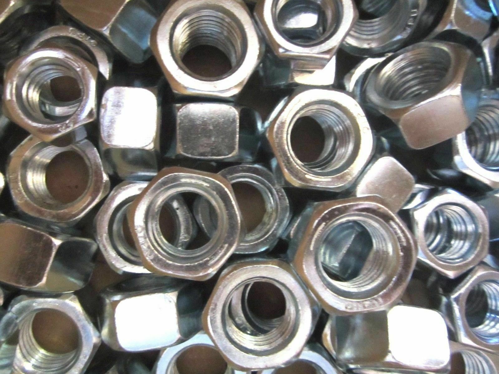 5/8″-11 Grade 5 Finished Hex Nuts Zinc Plated