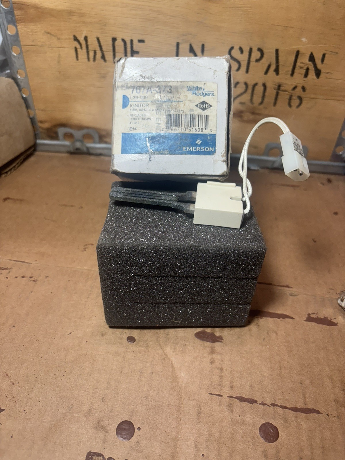 NEW White-Rodgers 767A-373 Furnace Hot Surface Ignitor Igniter