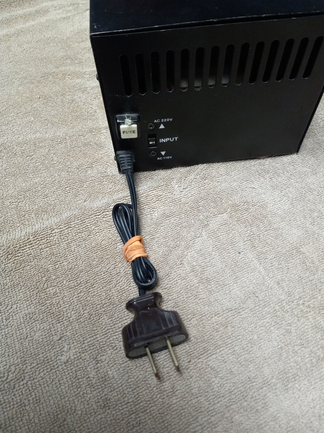SUPER F-500 AC-AC CONVERTER 500W STEP UP/ STEP DOWN w/American PLUG