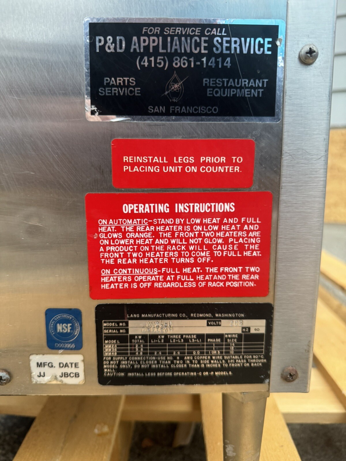 Lang MeltMaster Plus II conveyor broiler MM24-P. For commercial use.