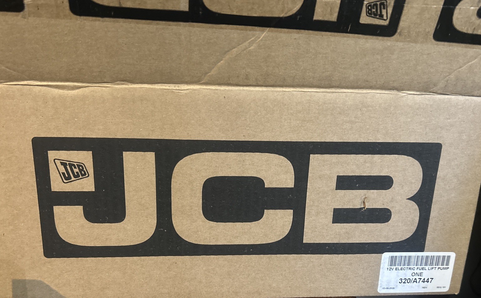 JCB Fuel Lift Pump 320/A7447 (Replaces 320/A7046)