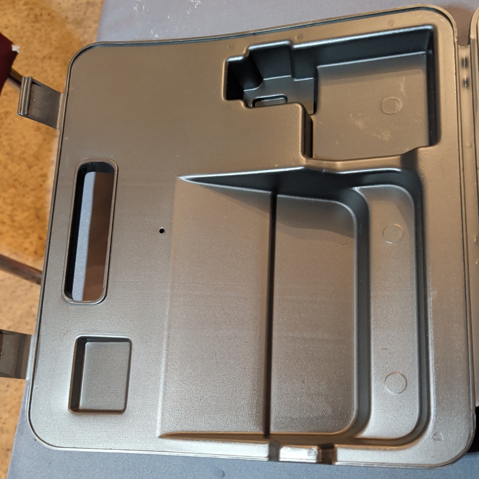 Brother P-Touch PT-D600 PC-Connectable Label Maker Hard Case ONLY THE CASE