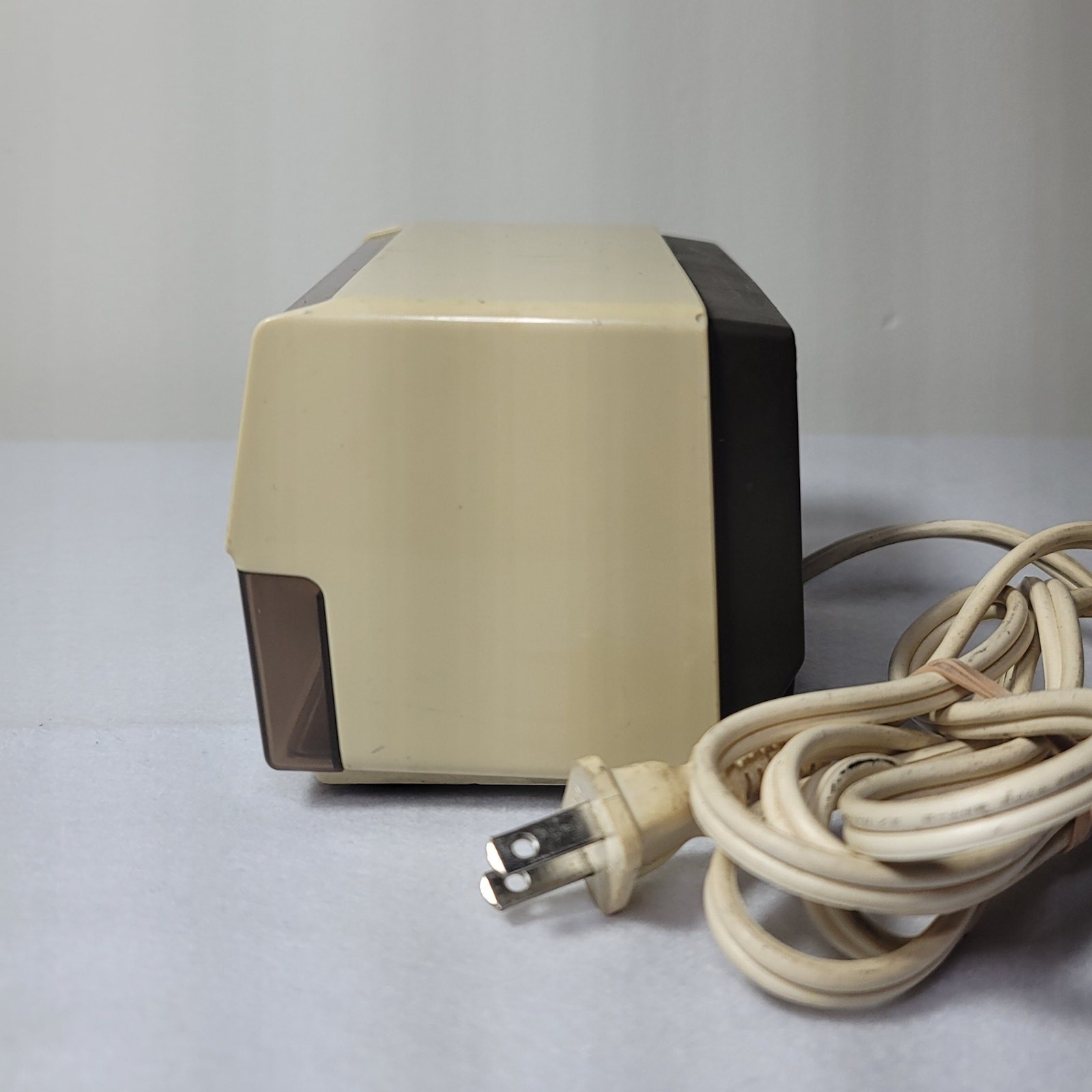 Panasonic KP-110 Electric Pencil Sharpener Auto-Stop Woodgrain Vintage Japan