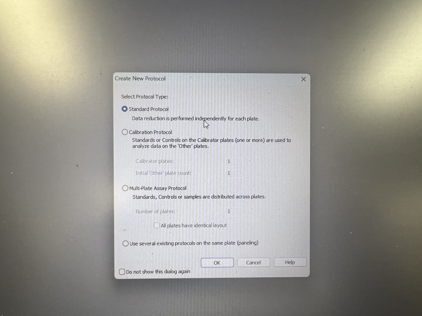 laptop with Agilent Biotek Gen5 IVD 2.09 mircoplate reader software