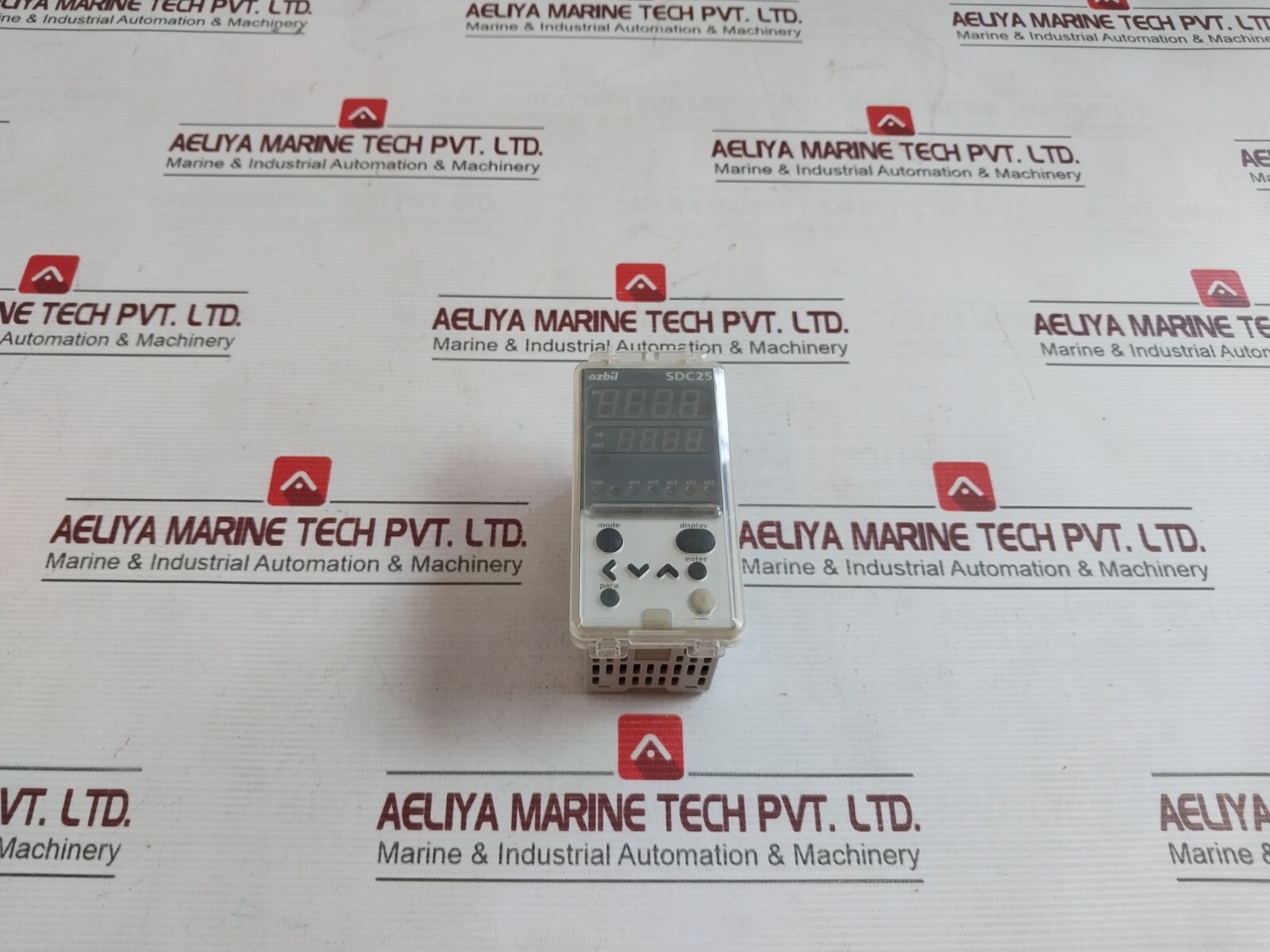 AZBIL SDC25 C25TC0UA1000 Single Loop Controller AC 100-240V 50/60Hz 160411009