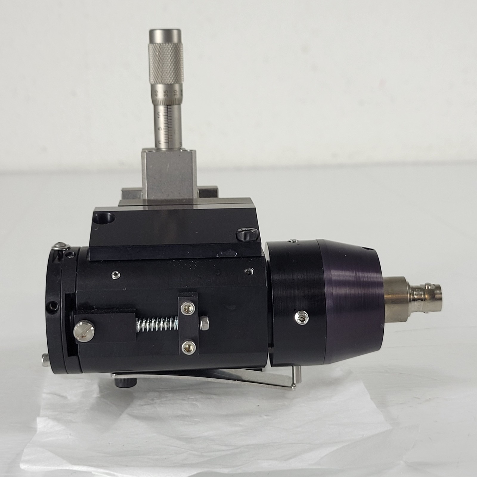 NEWPORT 461 Series X-Axis & Y-Axis Precise Translation, 14.5mm & 15.5mm Travel