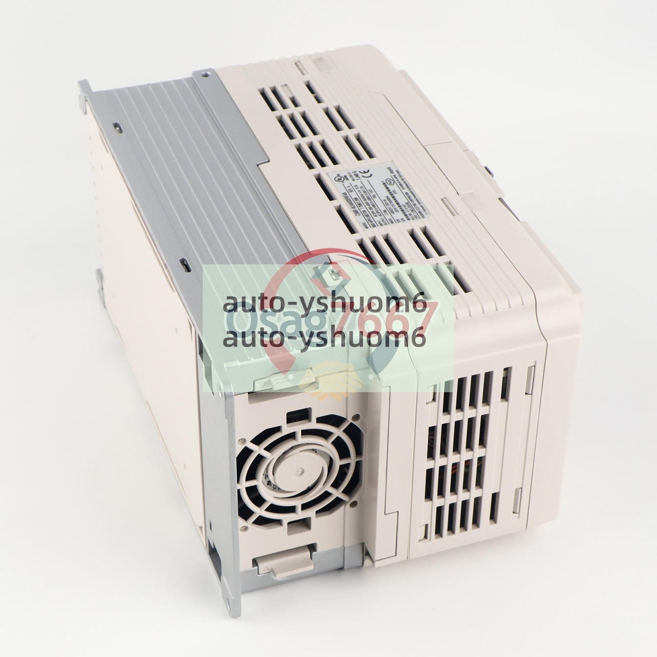 One YASKAWA A1000 AC Drive CIMR-AU4A0009FAA Frequency converter New