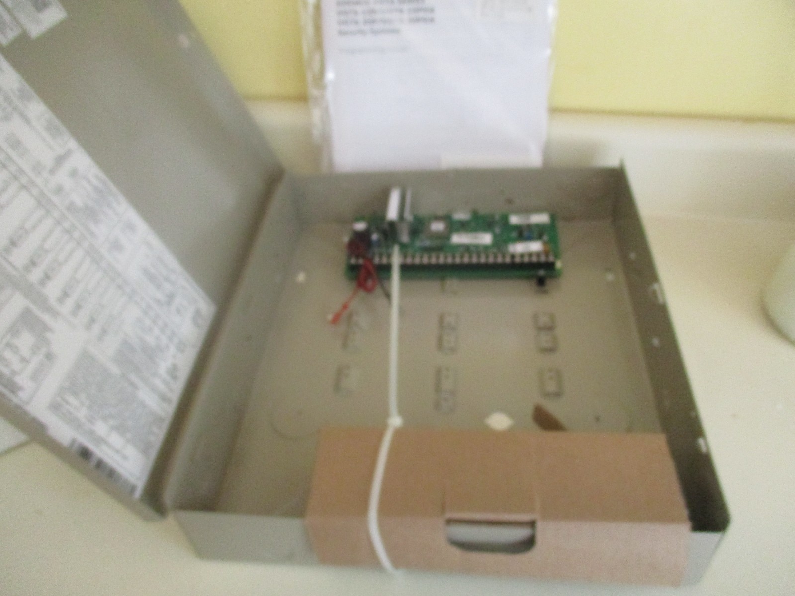 Honeywell VISTA-20P Alarm Control Panel, Programming Guide & Backup Battery