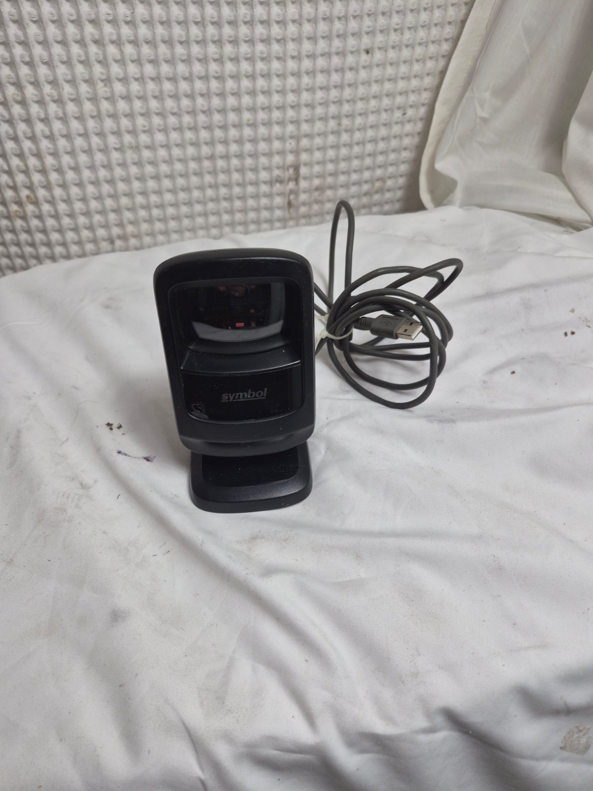 Symbol DS9208 Hands Free QR Barcode Scanner