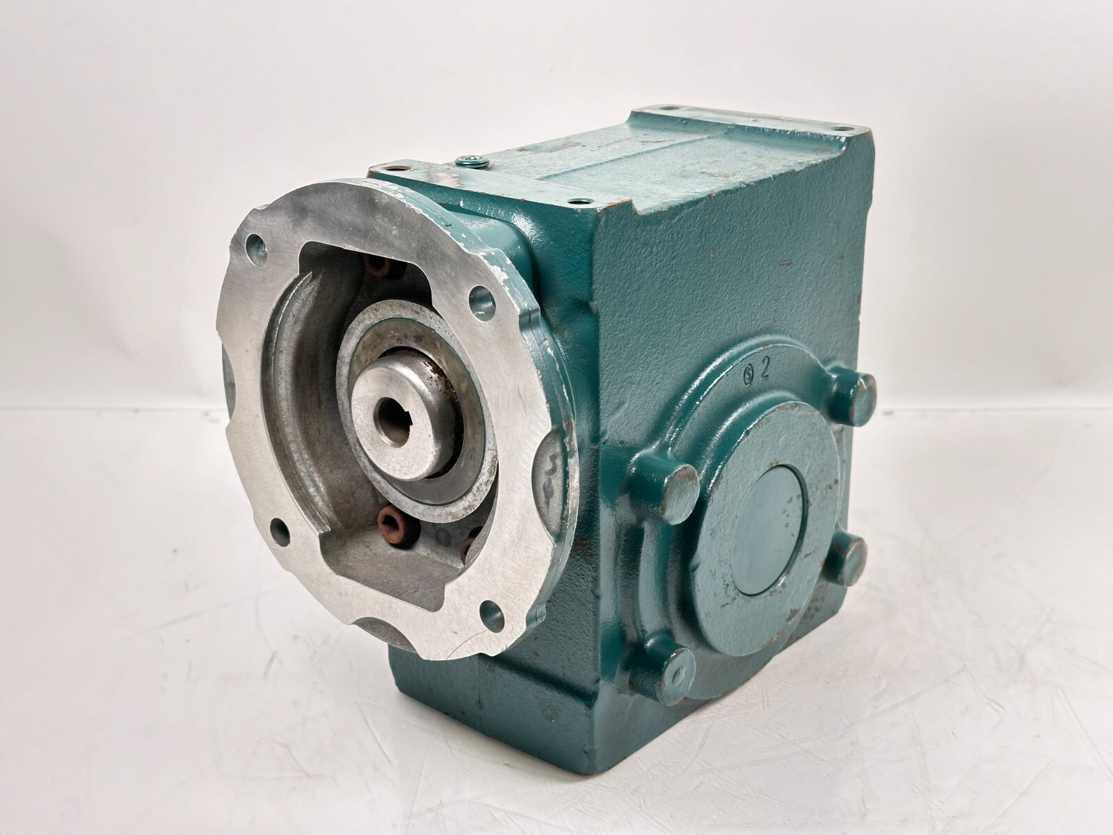 Dodge Tigear-2 26Q30L56 Right Angle Gear Reducer 30:1 Ratio 1750Rpm