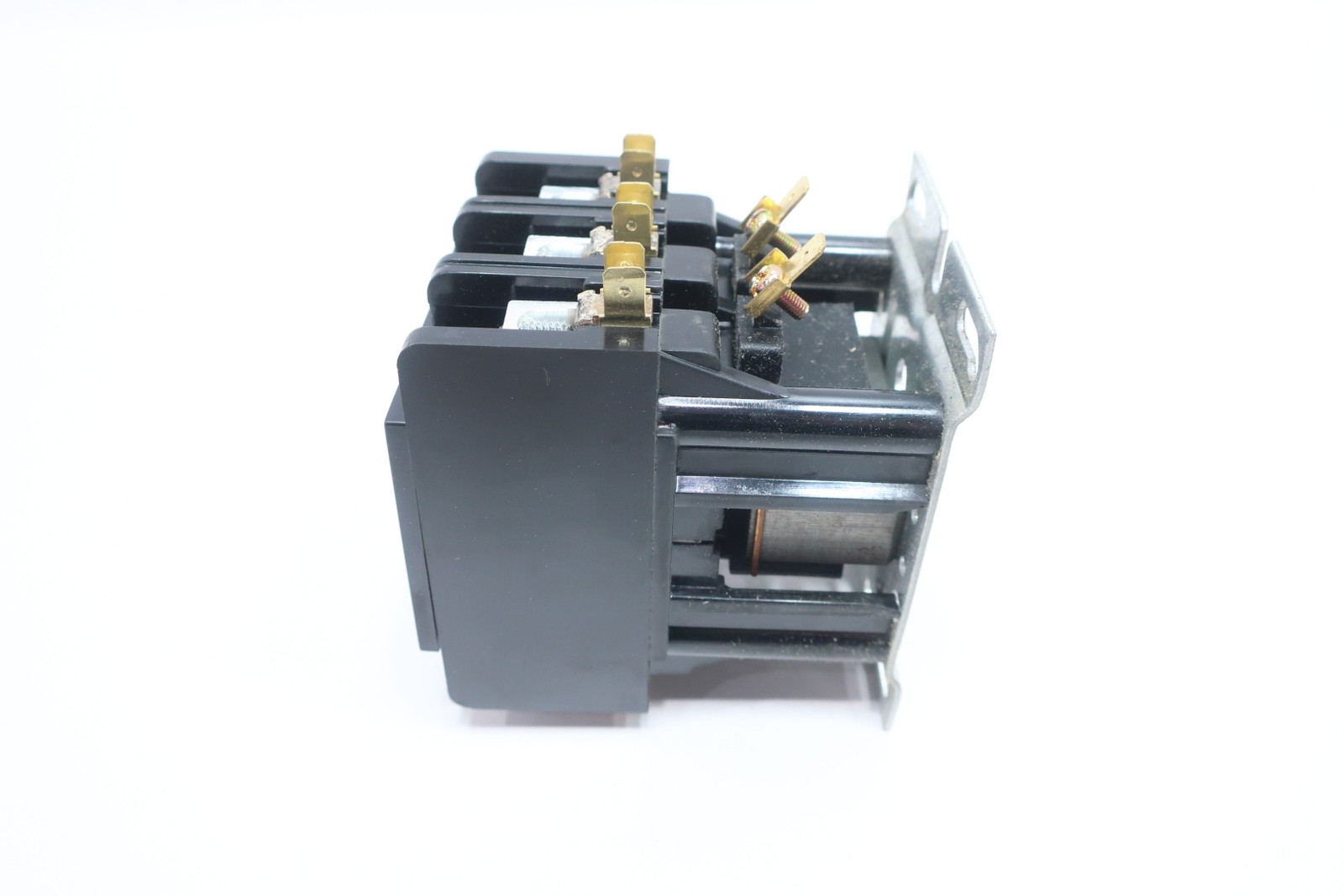 Abb DP60C3P-1S Definite Purpose Ac Contactor 30hp 75a 120v-ac