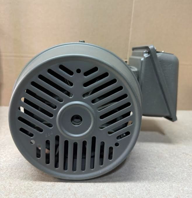 Toshiba B0024FLF2AOZ 2 HP 3-Phase Induction Motor 1740 RPM TEFC 56 Frame – NIB