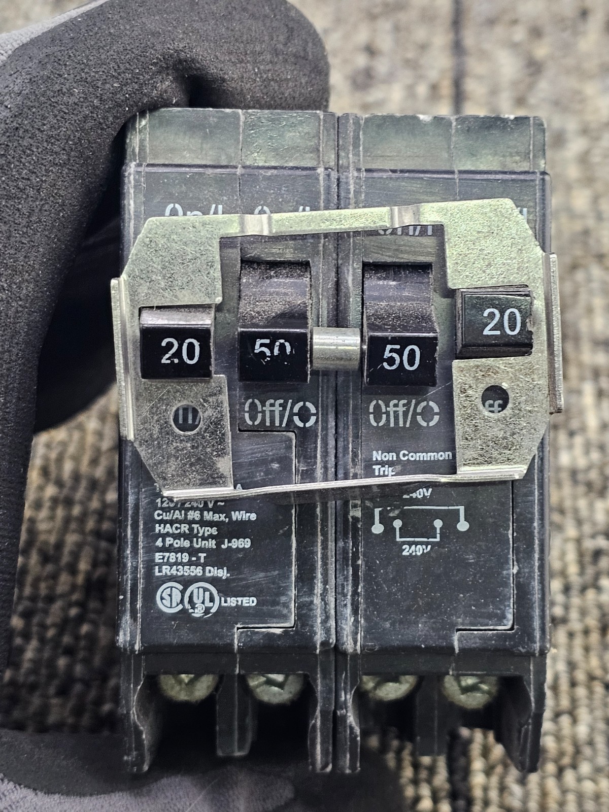 Eaton BQ220250: Cutler-Hammer Type BR 20A/50A 4-Pole Quad Circuit Breaker