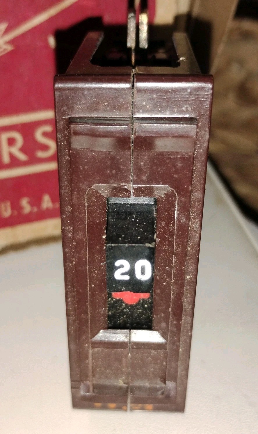 Wadsworth 20 Amp Single-Pole Circuit Breaker – Metal Foot – NOS