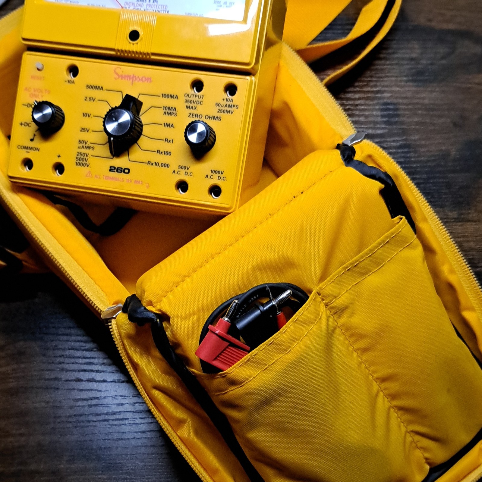 Simpson 260 Series 8XPI Analog Multimeter w/ Case, Test Leads, CAT III 1000V