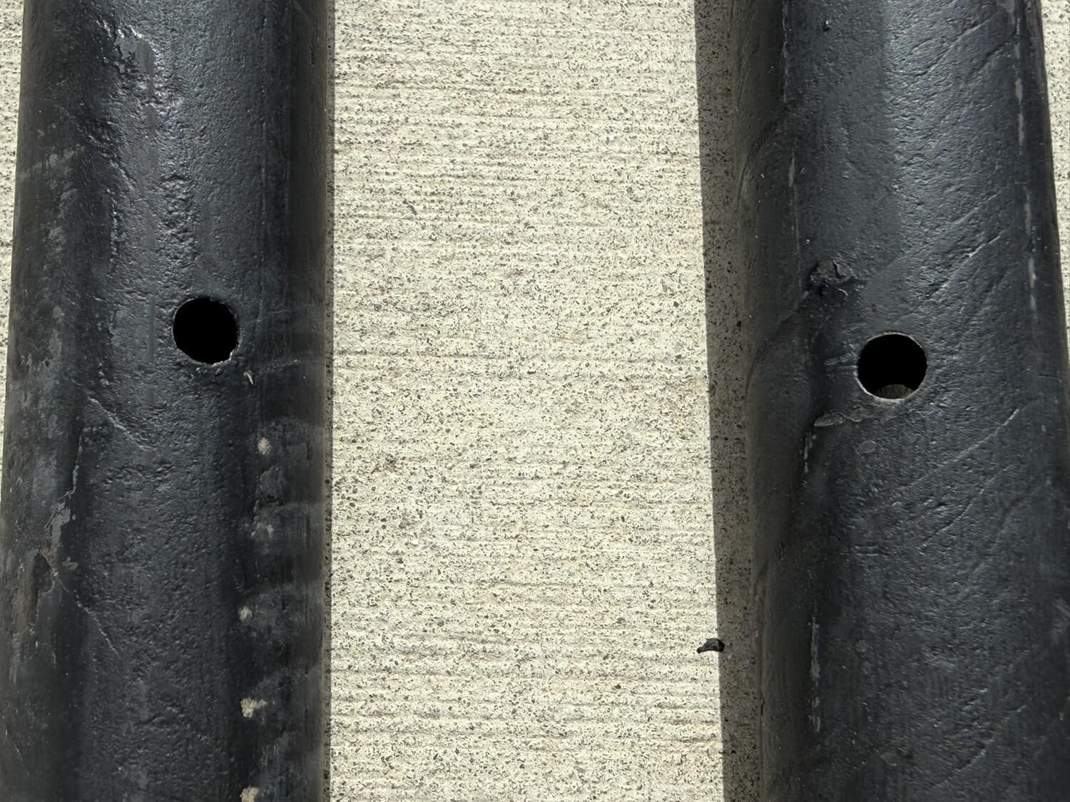 BULK 36″ Round Steel Concrete Form Stakes w/ Nail Holes – 1″ Diameter -Sandbaggy