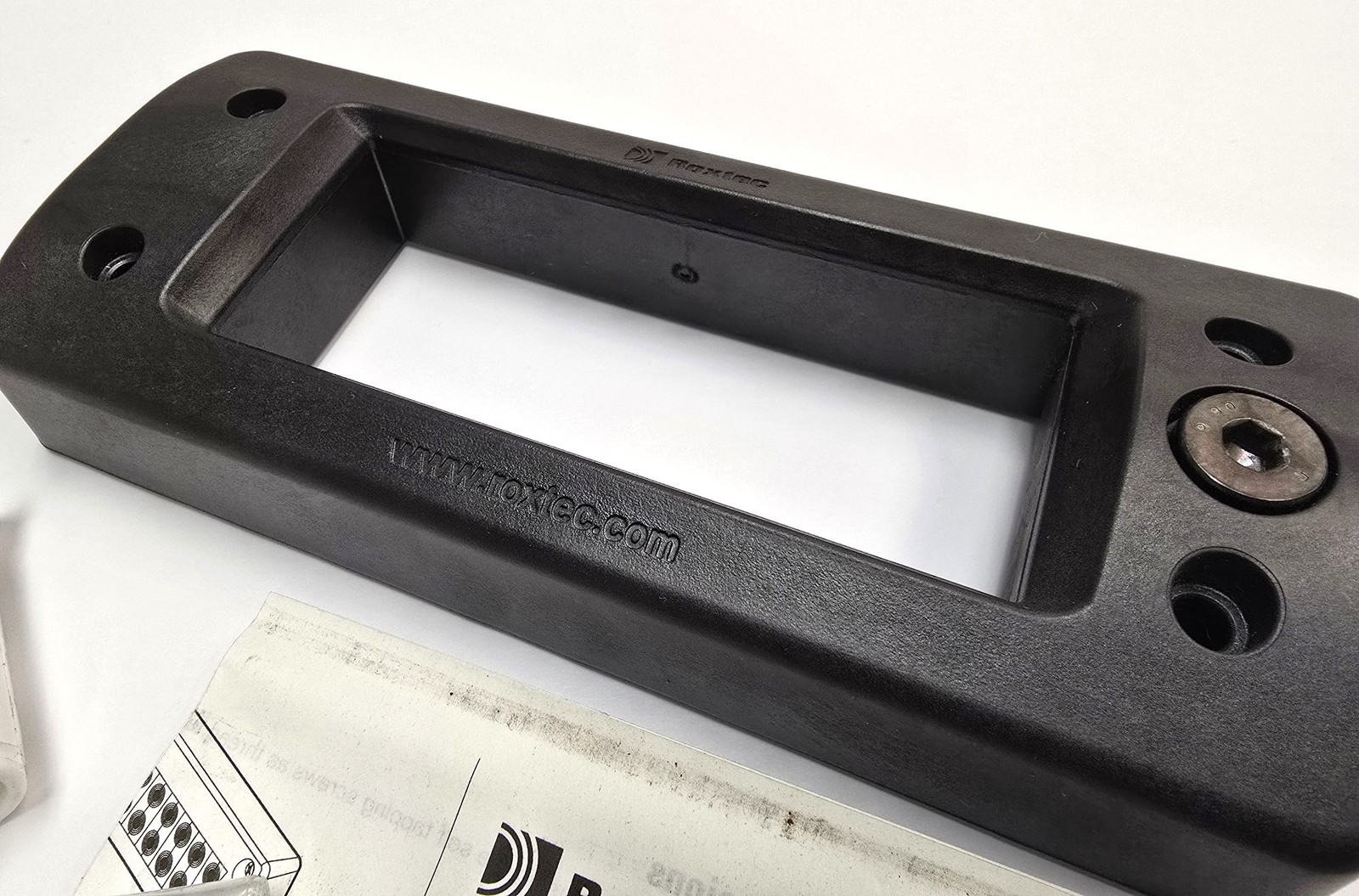 Roxtec EZ00010000000 Pass Thru Cable Management EZ Entry 10 Frame Assembly – New