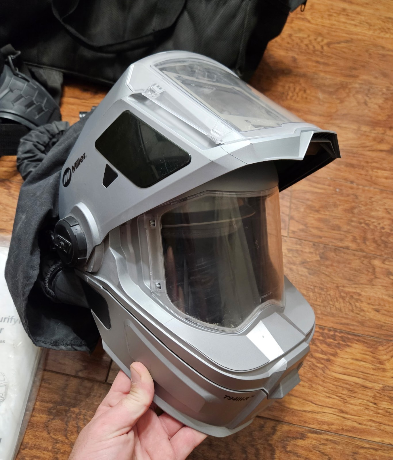 Miller T94iH-R Auto-Darkening Welding Helmet PAPR Kit W/Batteries, Hose, and Bag