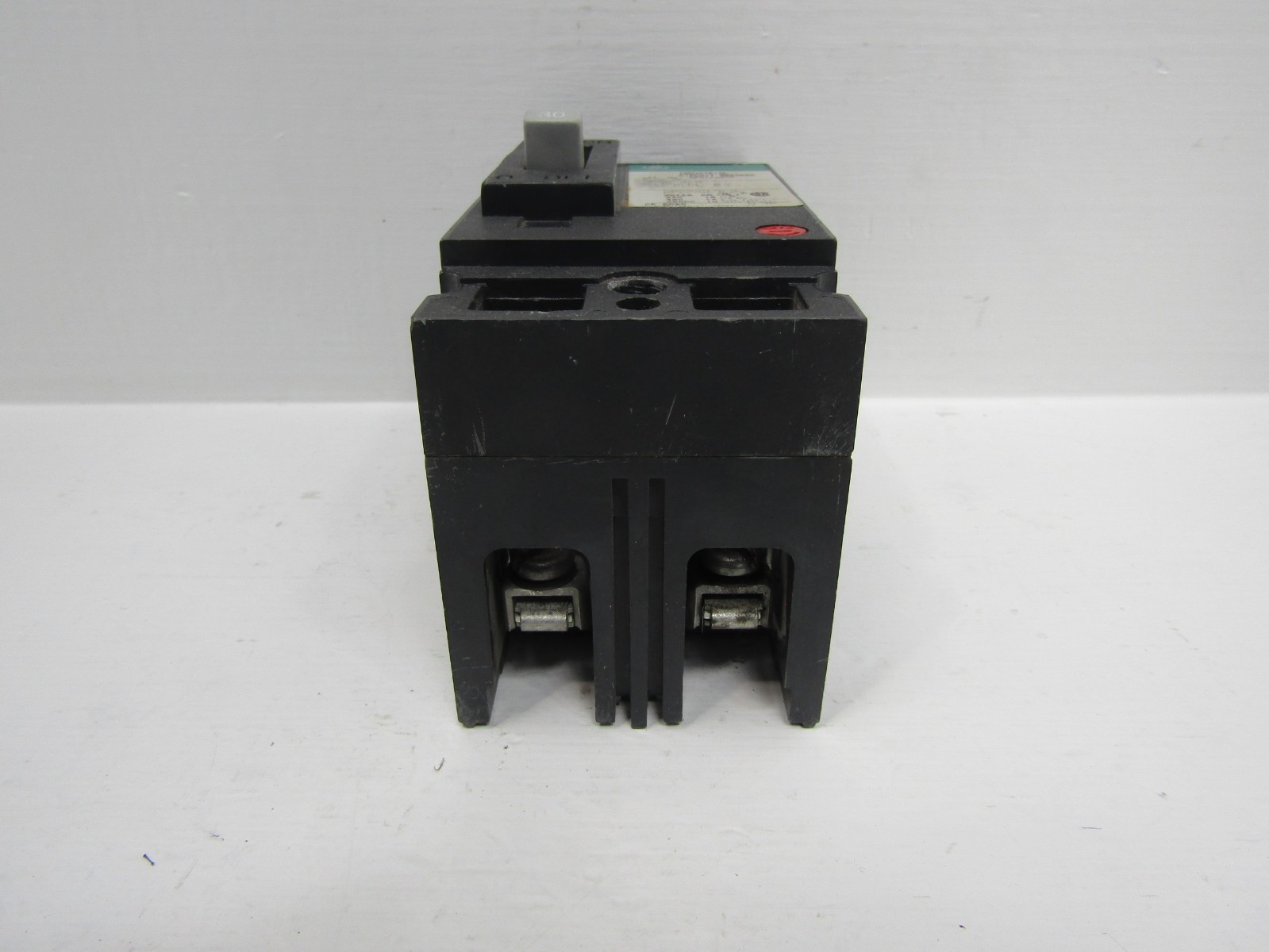 GE General Electric TED124030 30 Amp 480V 2-Pole Circuit Breaker 30A 2P 250VDC