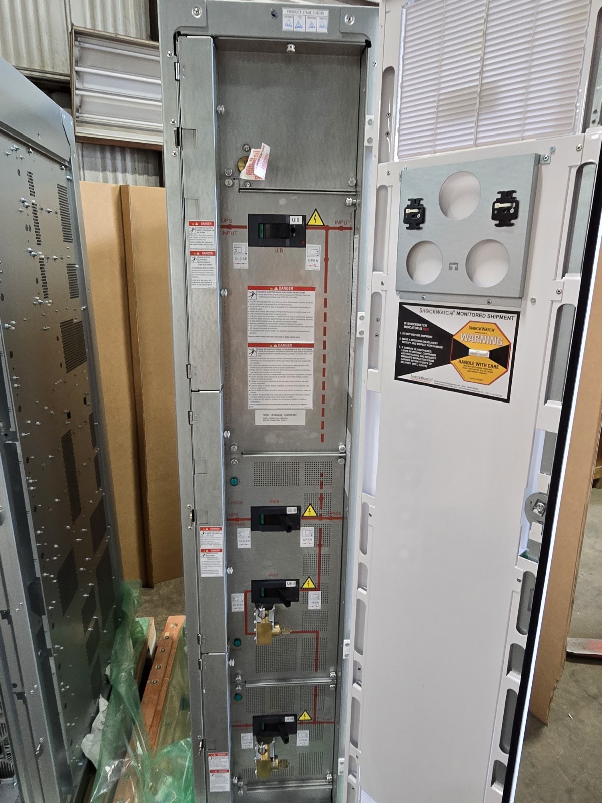 Galaxy VM 160 kVA 480 V Schneider Electric 160 KVA UPS