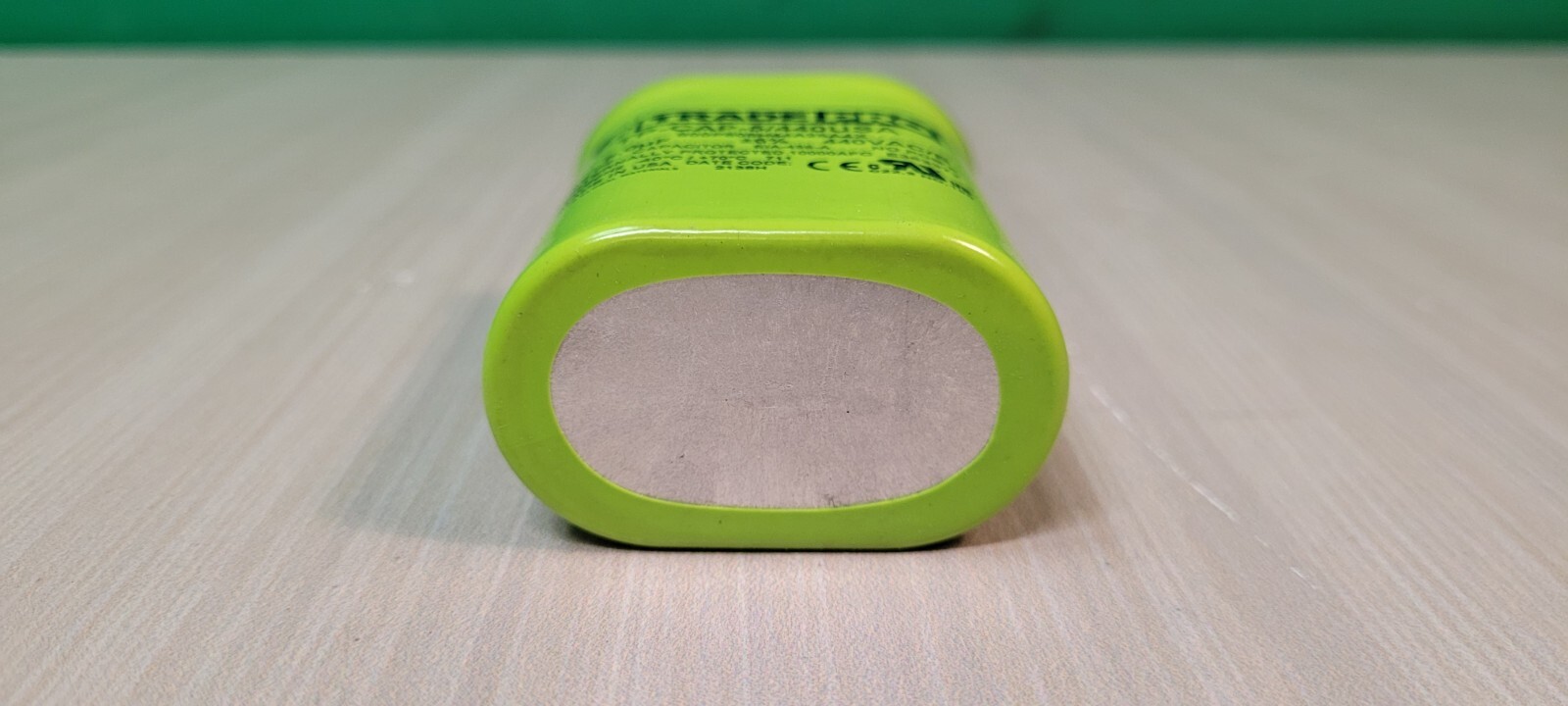 Tradepro Single Oval Run Capacitor 5 MFD 50/60hz 440/370 VAC DUAL VOLTAGE RATED