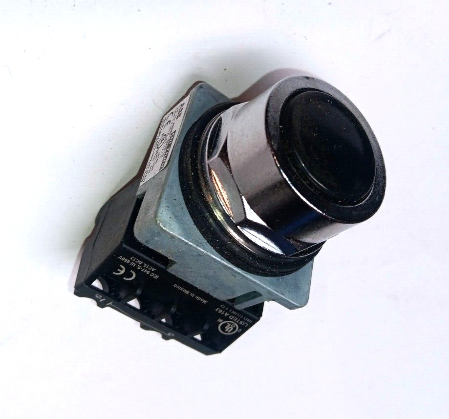 ABB A3PBF1-600B-10, Black Flush Push Button, 1 NO