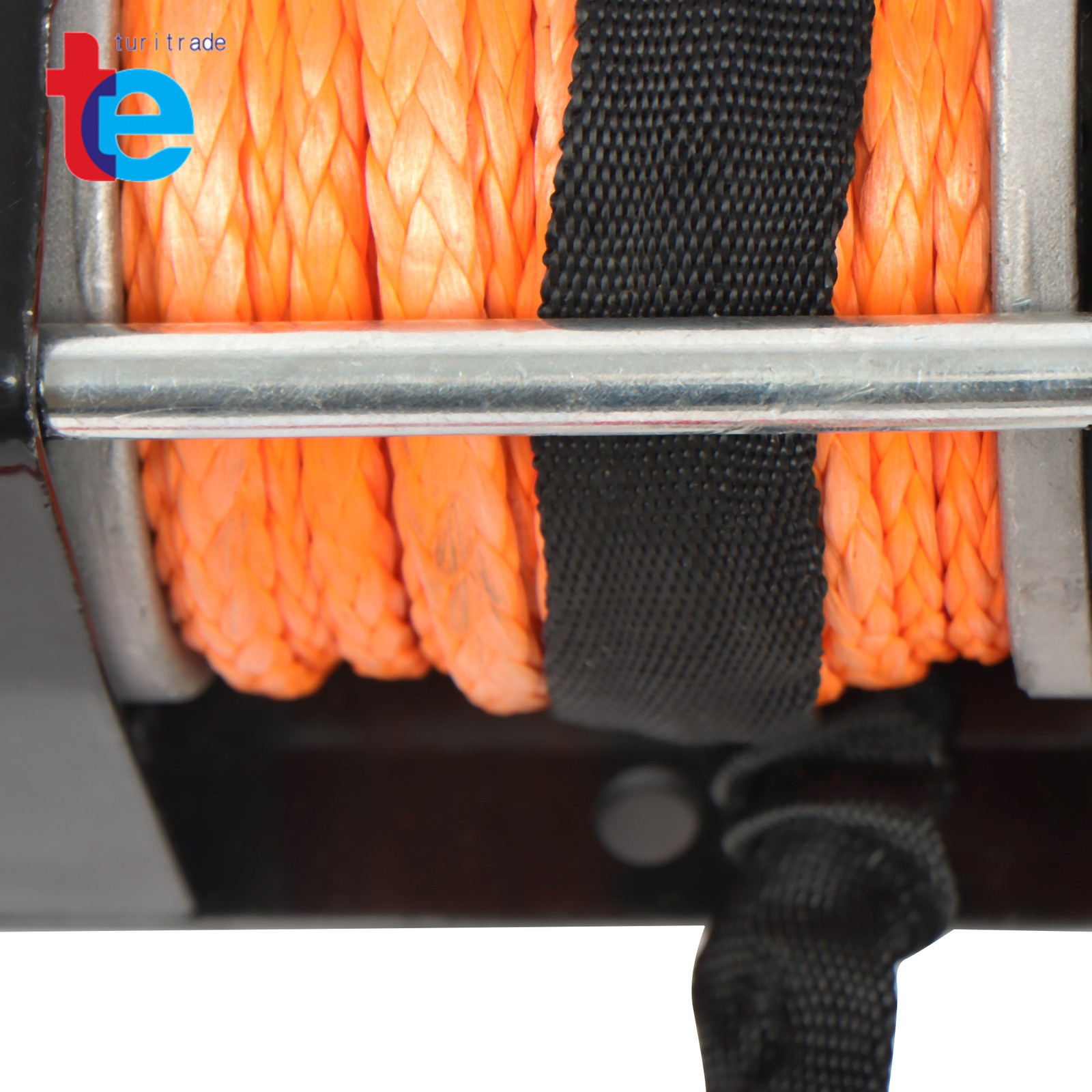 2500 lbs ATV/UTV Winch 12VDC/1.3HP Synthetic Rope Winch with Wireless Remote