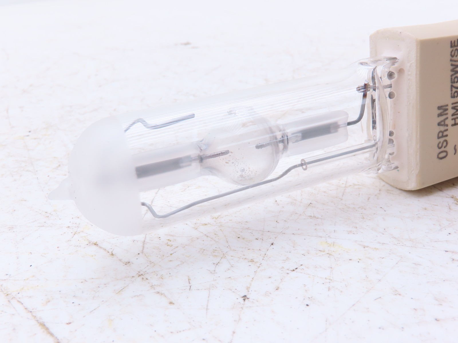 Osram HMI 575 W/SE Metal Halide Lamp Single End 575Watts eXtreme Seal Technology