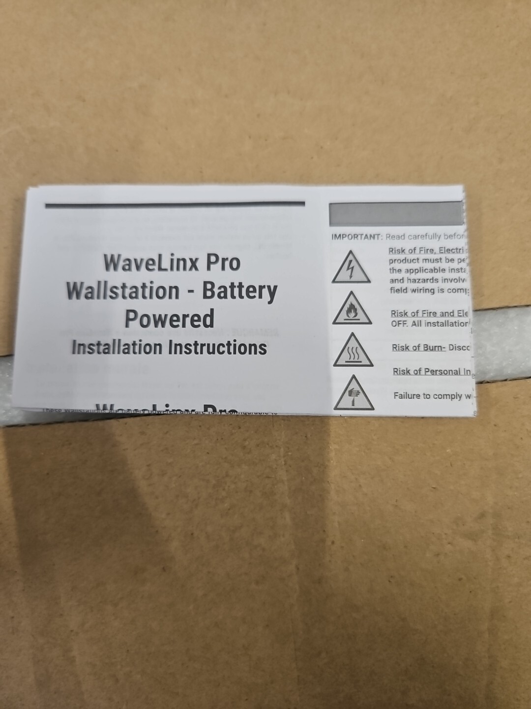 Cooper WaveLinx Wallstation Model: WWB3-RL-W Battery Powered