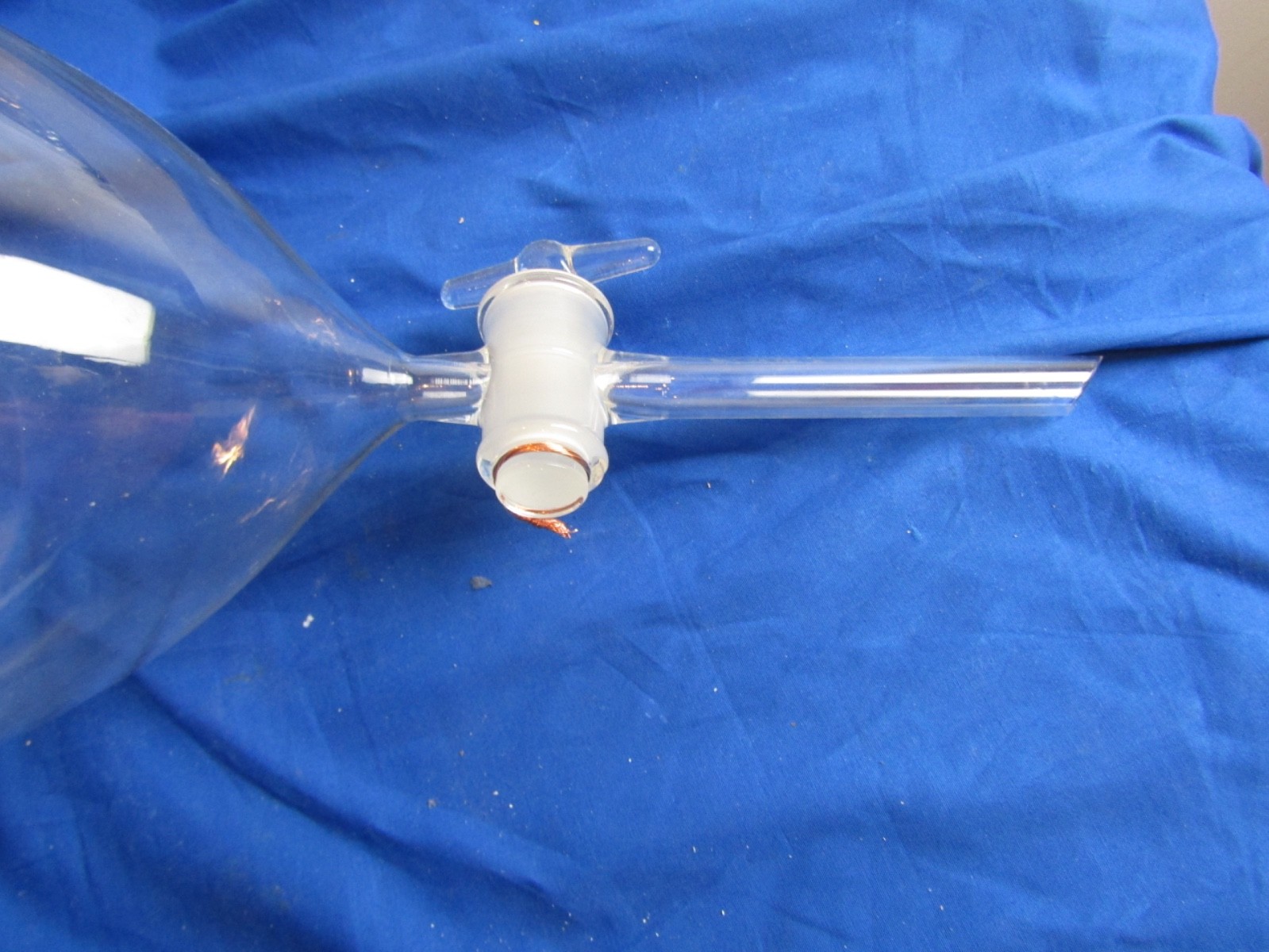 Pyrex 4000mL Separatory Funnel #38 Stopper Neck #6340