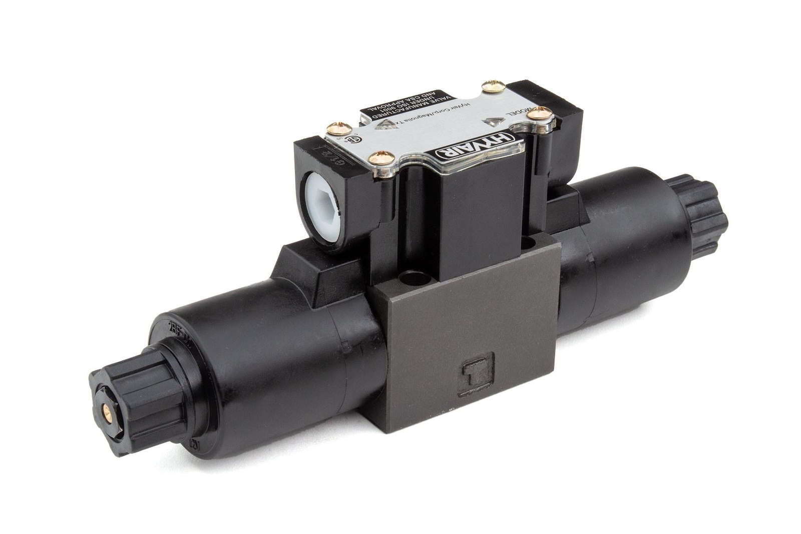 Chief D03 3 Position Spring Center Closed, Parallel Circuit, 20 GPM, 115V AC